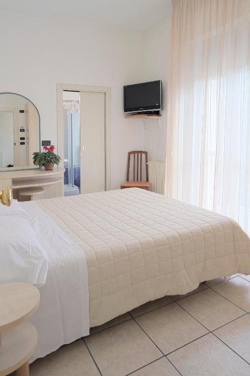 Hotel Flora Milano Marittima