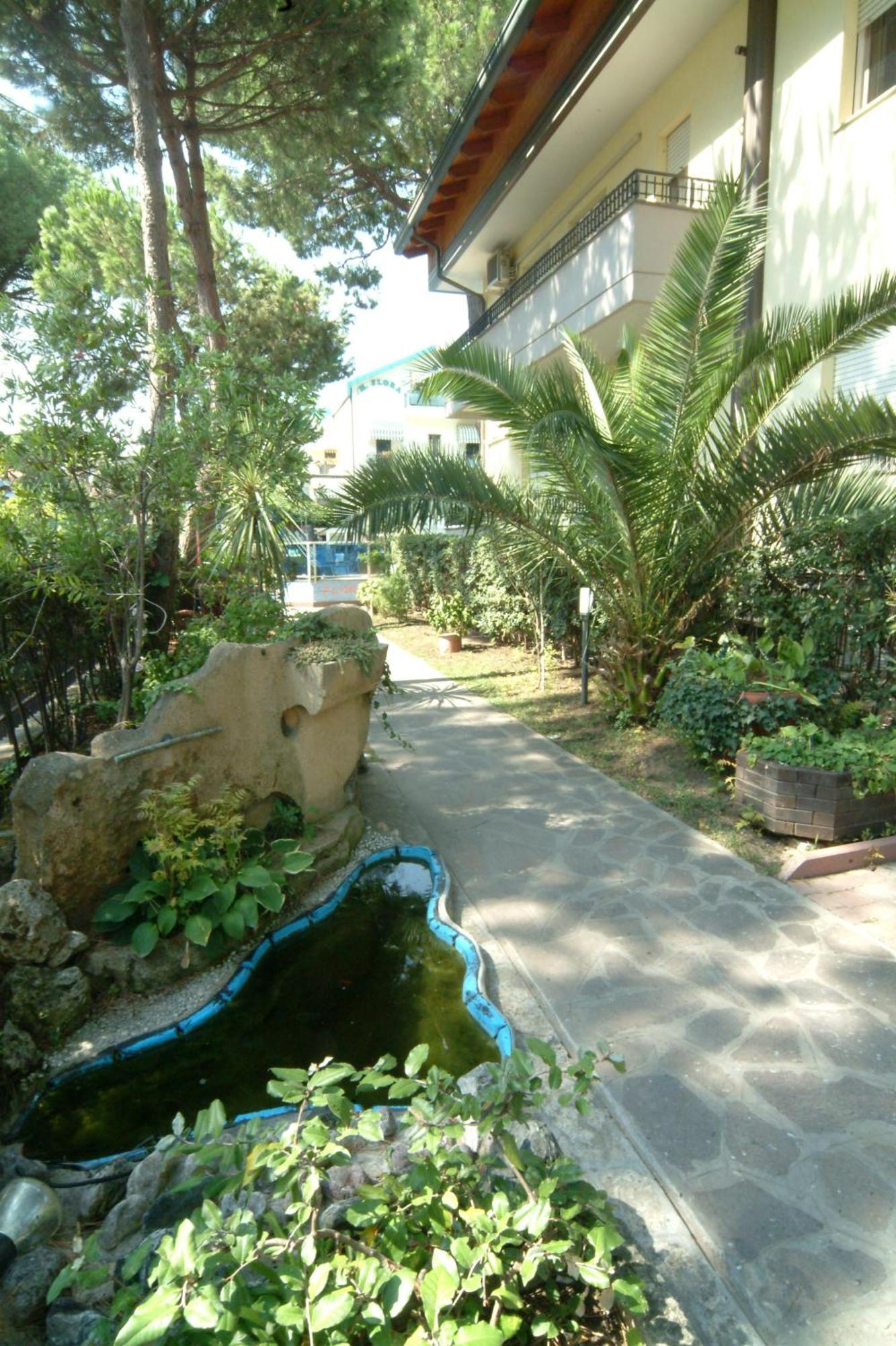 Flora