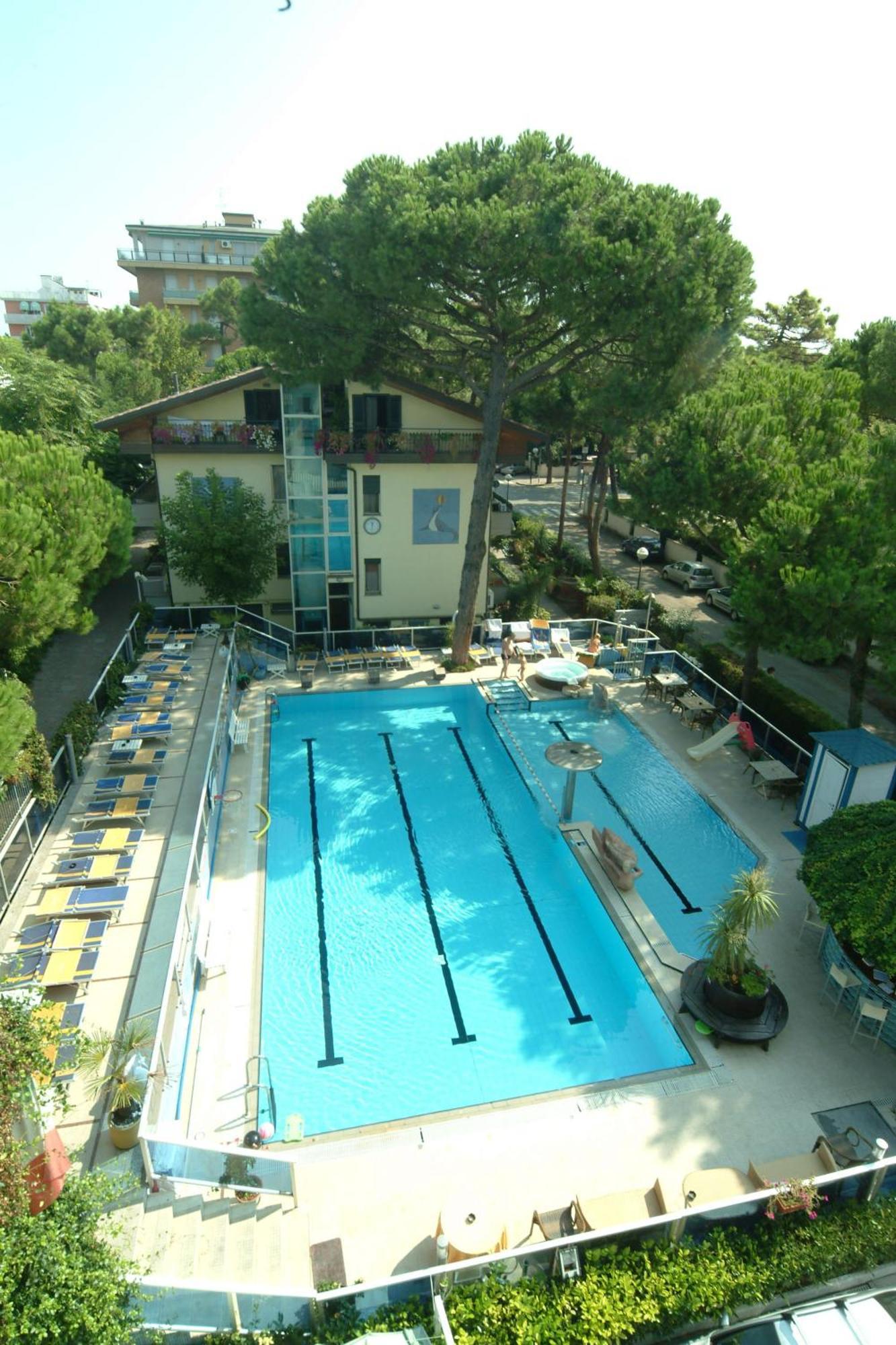 Hotel Flora Milano Marittima