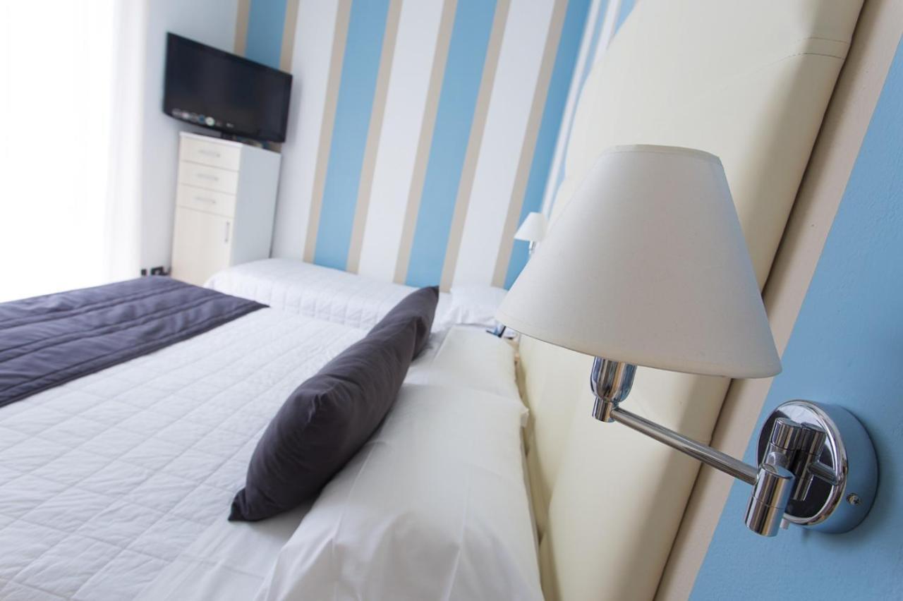 Hotel Flora Milano Marittima