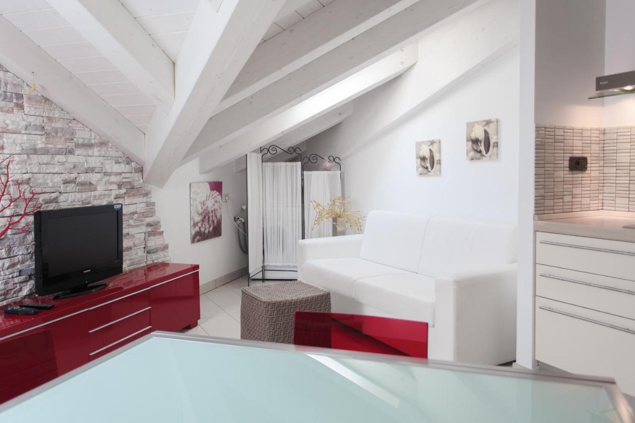Hotel Flora 3*